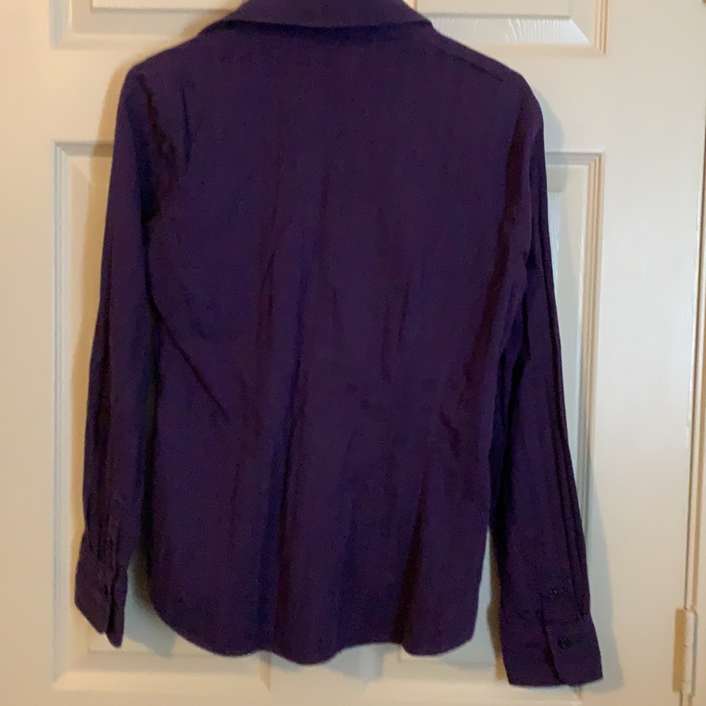Merona button down top. - Picture 3 of 5